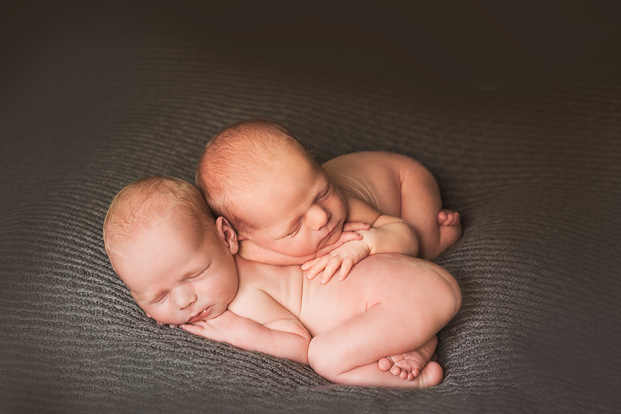 twin newborn babies