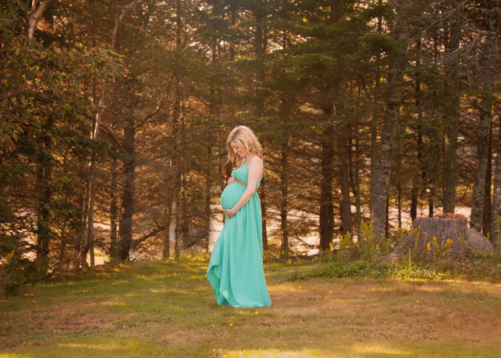 pregnant woman in a turquoise dress - Saint John Photographer 